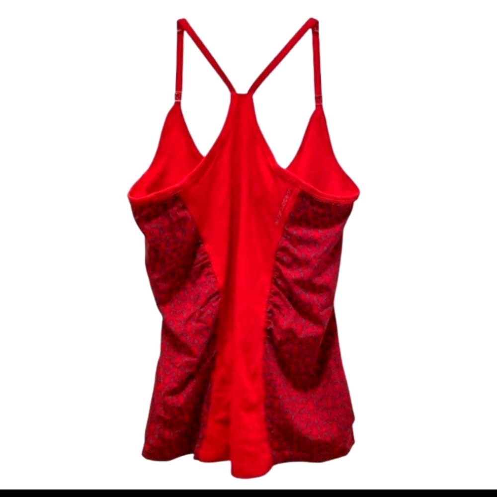 Red Alo yoga tank top large